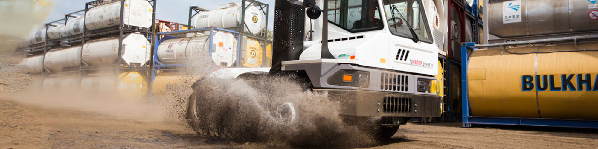 kalmar ottawa terminal tractor in dirt