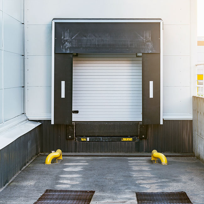 warehouse loading dock door